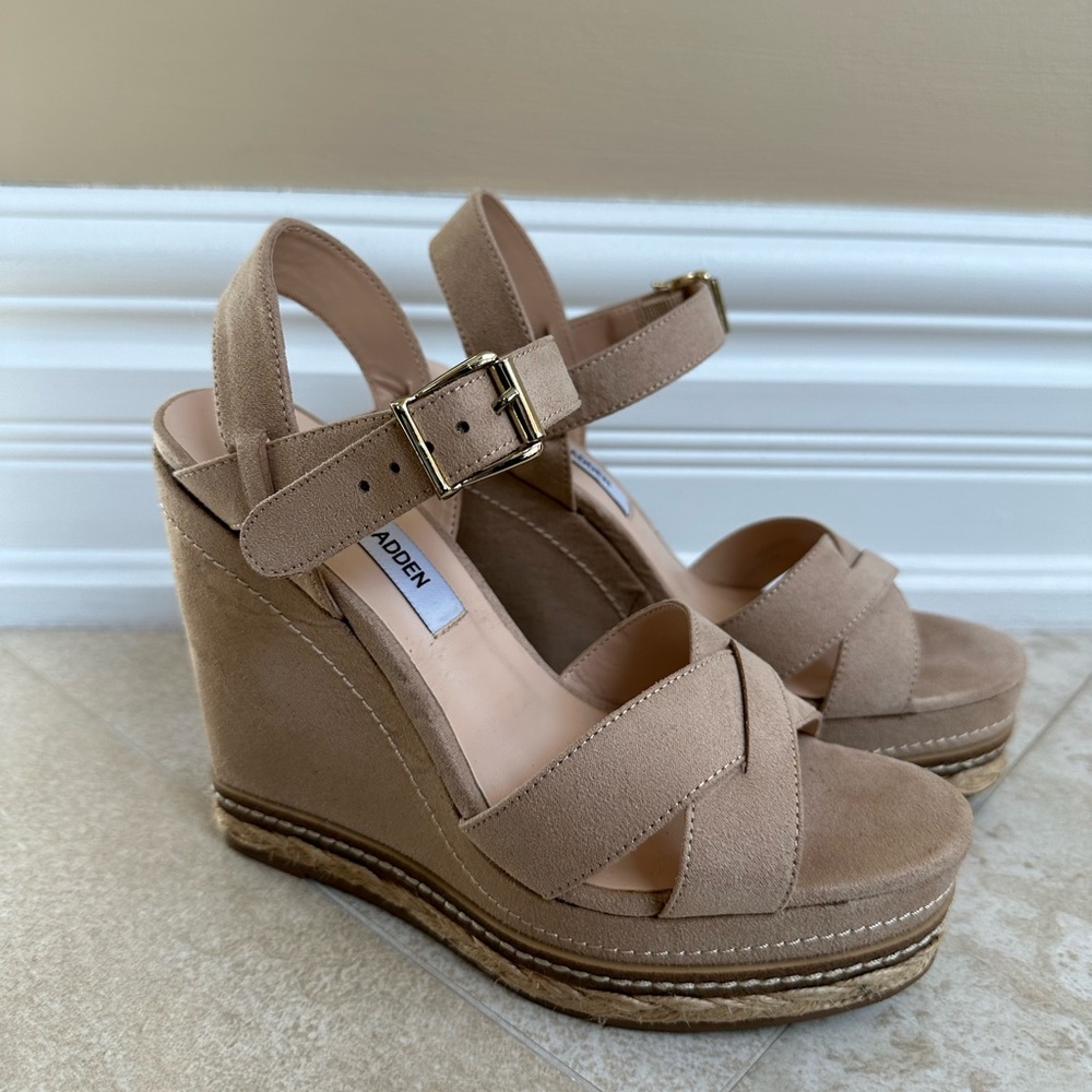 Steve Madden Wedges